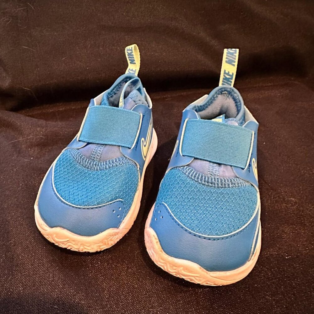 Nike Flex Runner 2 TD Toddler Slip On Shoes Blue Size 4.5